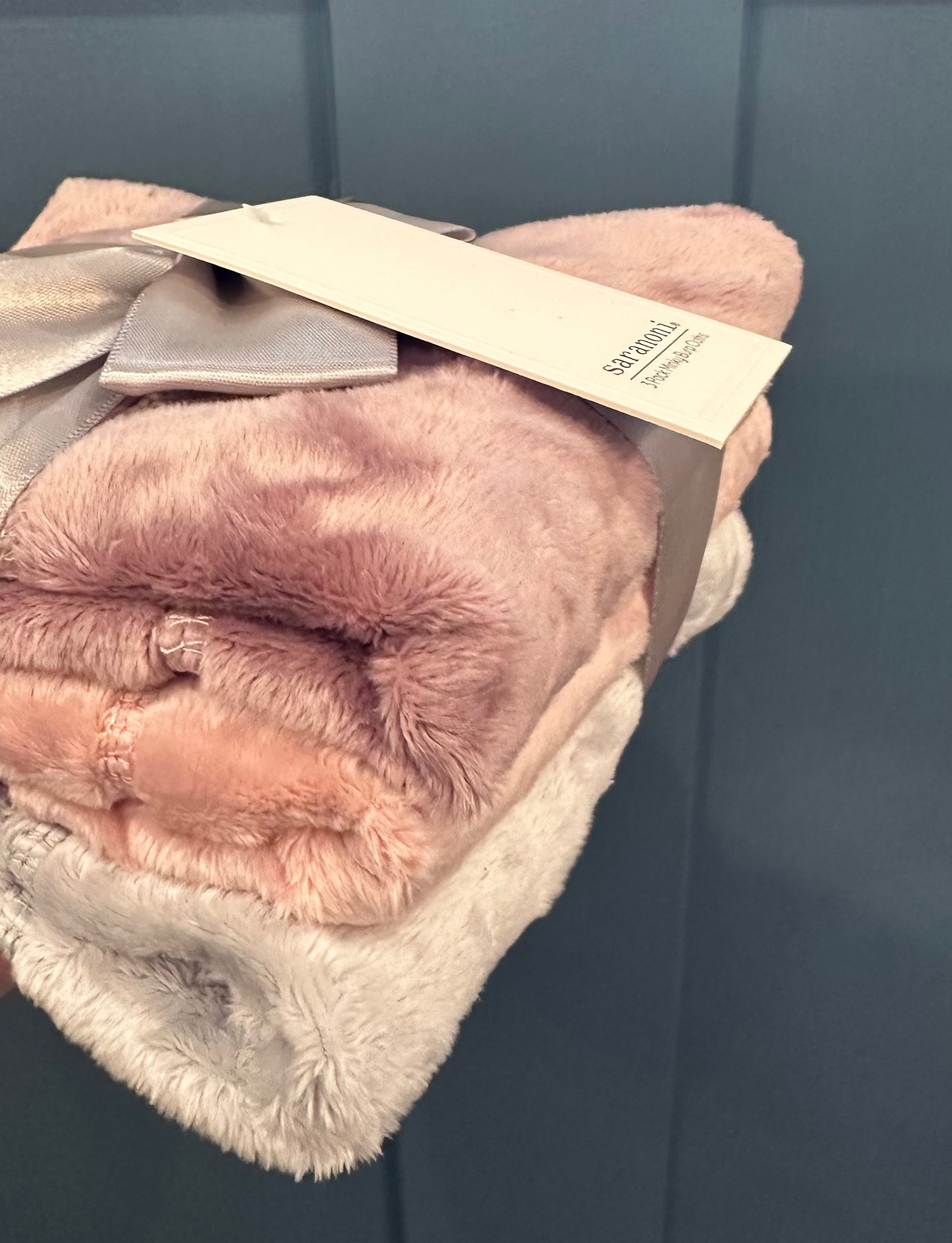 MINKY BURP CLOTHS 3-PACK: Girl 3-Pack