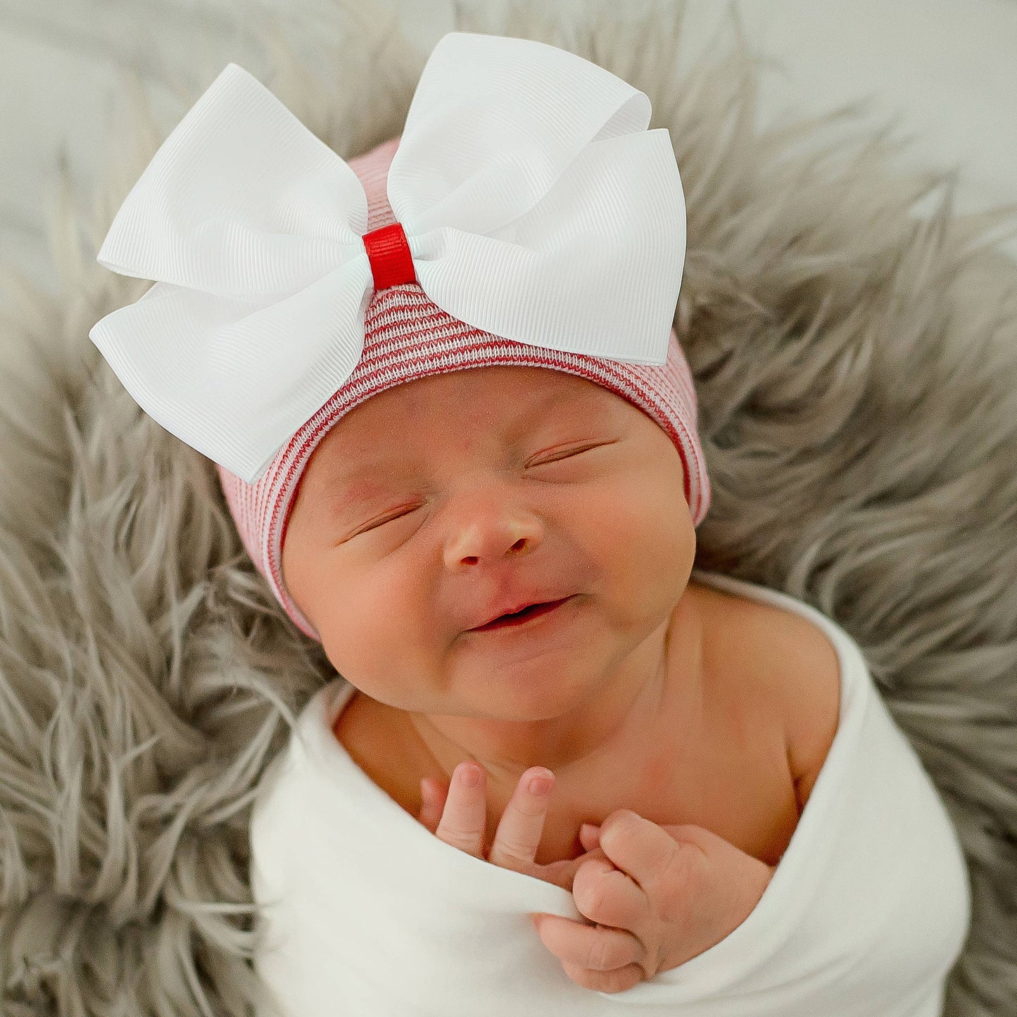 Red Solid Christmas Bow Newborn Hat