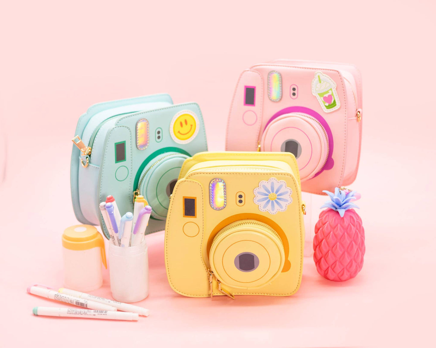 Oh Snap Instant Camera Handbag 💮 - Mellow Yellow