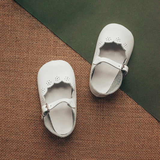Sweet Peas Crib Shoe in White